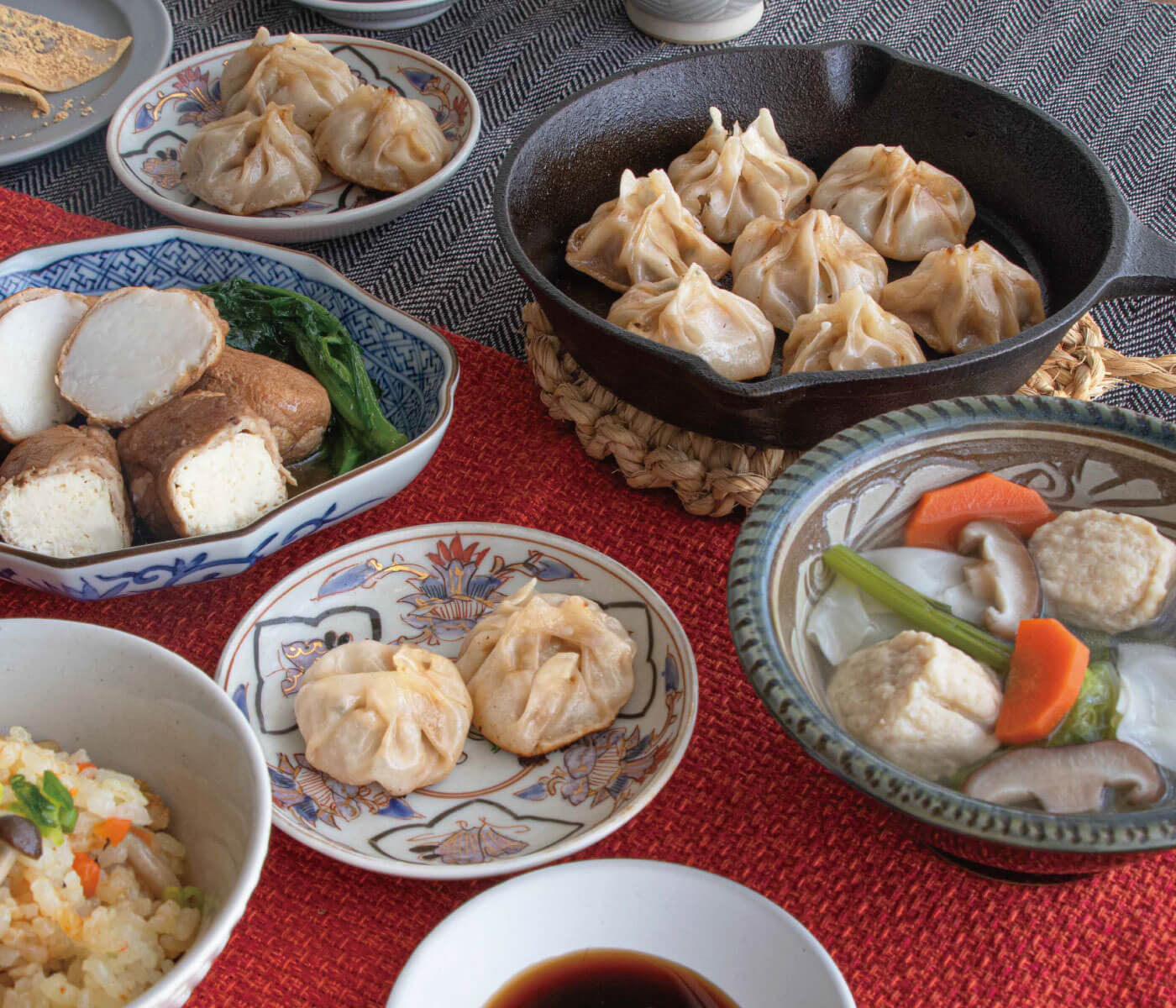 餃子皮活用した食卓