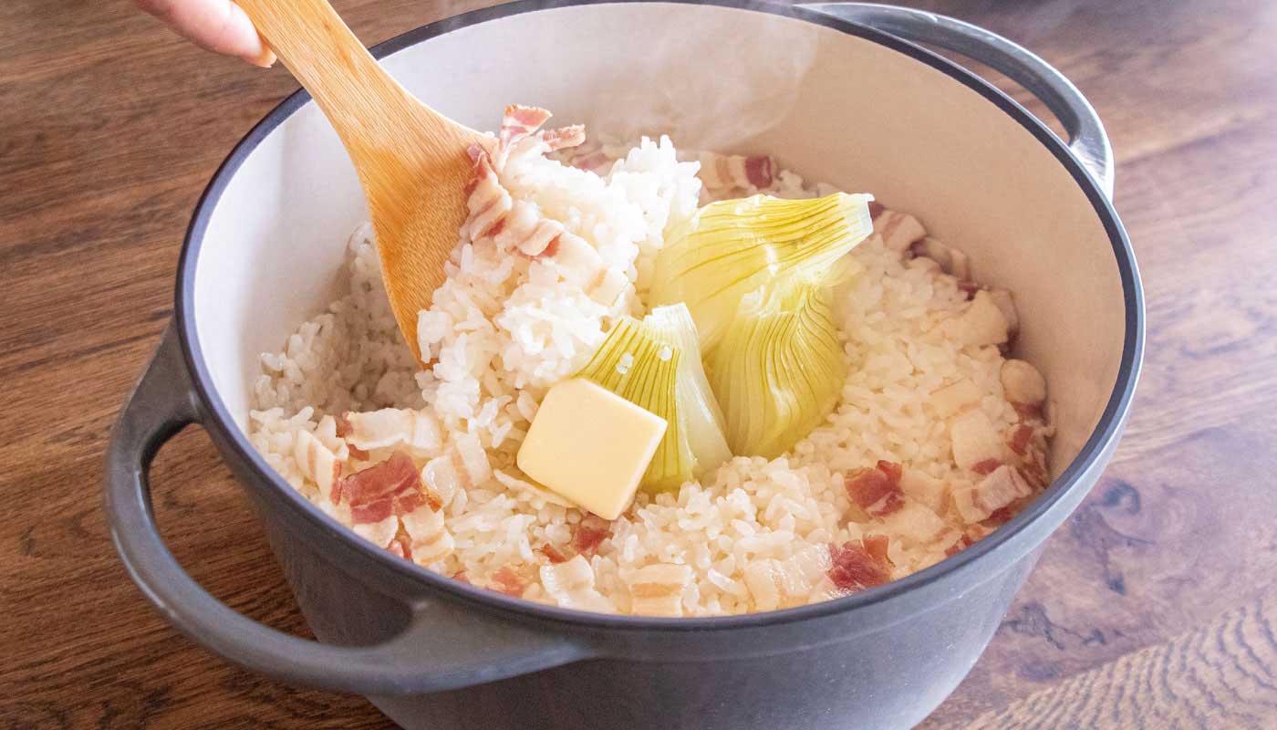 丸ごと玉ねぎの炊き込みご飯